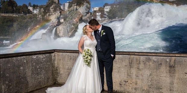 Hochzeitsfotos - zweite Kamera - Küsse unterm Regenbogen... - Jeannine Good
