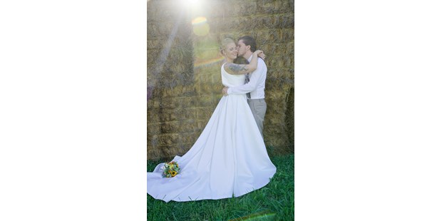 Hochzeitsfotos - Copyright und Rechte: Bilder dürfen bearbeitet werden - Bruckneudorf - Weingut Holler - Fink Pictures by Iris Fink 