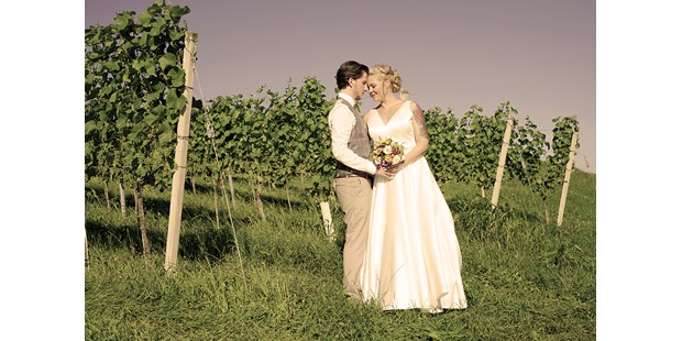 Hochzeitsfotos - Copyright und Rechte: Bilder dürfen bearbeitet werden - Bruckneudorf - Fink Pictures by Iris Fink 