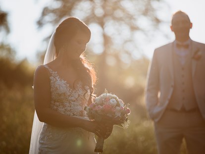 Hochzeitsfotos - Copyright und Rechte: Bilder auf Social Media erlaubt - Weiz - Kathrin Werth