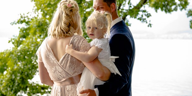 Hochzeitsfotos - Copyright und Rechte: Bilder dürfen bearbeitet werden - Schweiz - Hochzeitsfotograf Fotohahn - Hochzeitsfotograf | Daniel Gallo | Fotohahn