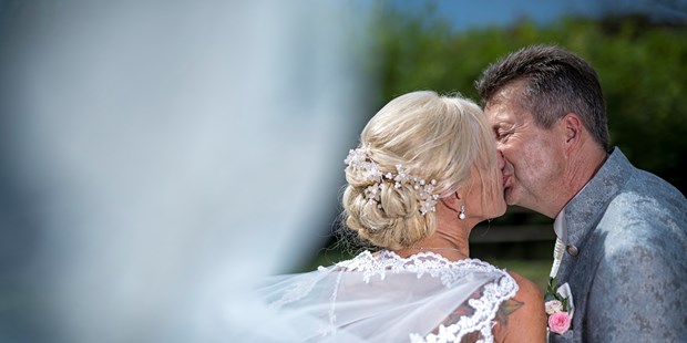 Hochzeitsfotos - Art des Shootings: Hochzeits Shooting - Carpin - FotoFrank