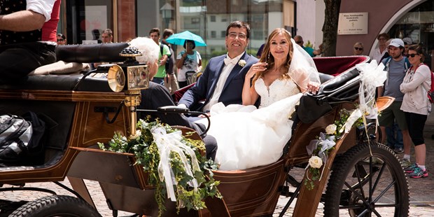 Hochzeitsfotos - Copyright und Rechte: Bilder auf Social Media erlaubt - Italien - Janmatie Bernardi