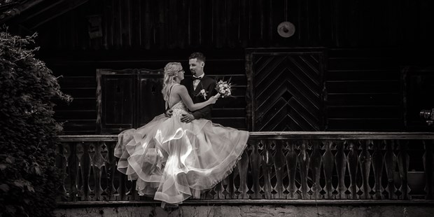 Hochzeitsfotos - Art des Shootings: Unterwassershooting - Zederhaus - Hochzeitsfotograf Hochzeitsfotografen in Kärnten - Hochzeit Fotograf Kärnten