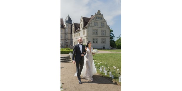 Hochzeitsfotos - Copyright und Rechte: Bilder auf Social Media erlaubt - Flörsheim - Ninnie & Dave