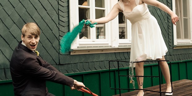 Hochzeitsfotos - Art des Shootings: Trash your Dress - Wachau - Norbert Sander - Fotograf