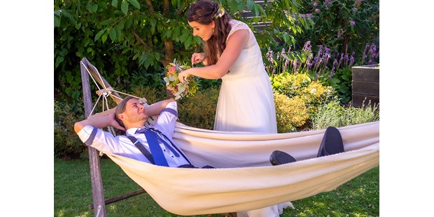 Hochzeitsfotos - zweite Kamera - Hausruck - Gartenhochzeit Tulln Niederösterreich - Multimedia Film & Photography