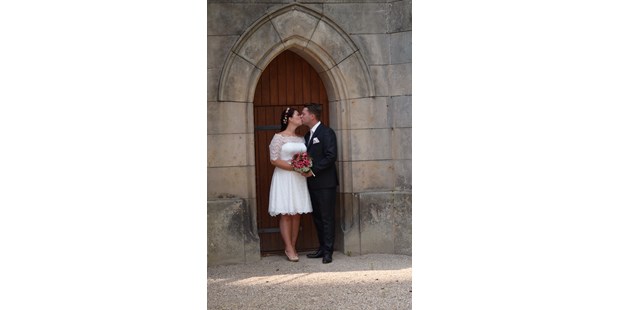 Hochzeitsfotos - Copyright und Rechte: Bilder kommerziell nutzbar - Ludwigslust - Fotoshooting-Brautpaar - REINHARD BALZEREK