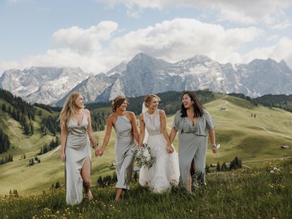 Hochzeitsfotos - Art des Shootings: Fotostory - Oberammergau - PIA EMBERGER