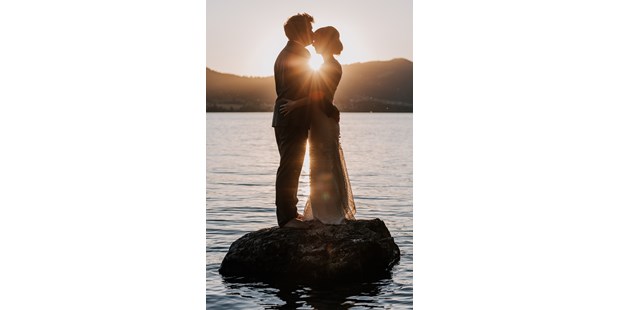 Hochzeitsfotos - Copyright und Rechte: Bilder auf Social Media erlaubt - Chiemsee - After-Wedding-Shooting am Traunsee in Gmunden Oberösterreich - Kosia Photography