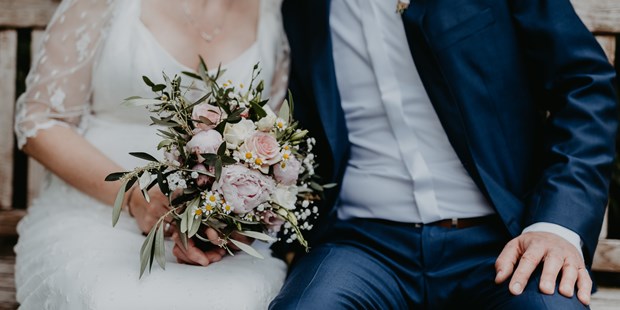 Hochzeitsfotos - Copyright und Rechte: Bilder auf Social Media erlaubt - Büdelsdorf - JENS HOHMUTH
