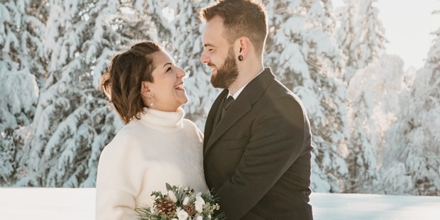 Hochzeitsfotos - Copyright und Rechte: keine Vervielfältigung erlaubt - Pettneu am Arlberg - Simone Mitgutsch Fotografie 