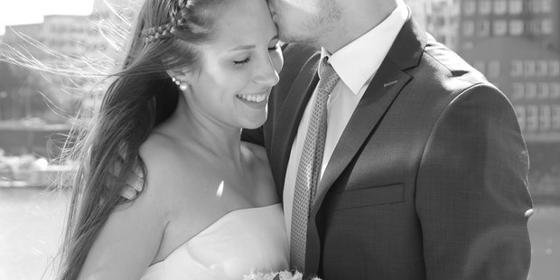 Hochzeitsfotos - Copyright und Rechte: Bilder auf Social Media erlaubt - Niederrhein - Daniela Ivanova