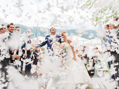 Hochzeitsfotos - Copyright und Rechte: Bilder auf Social Media erlaubt - Deutschfeistritz - Astrid Neumann