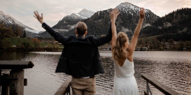 Hochzeitsfotos - Copyright und Rechte: Bilder auf Social Media erlaubt - Bayern - Just You Photography