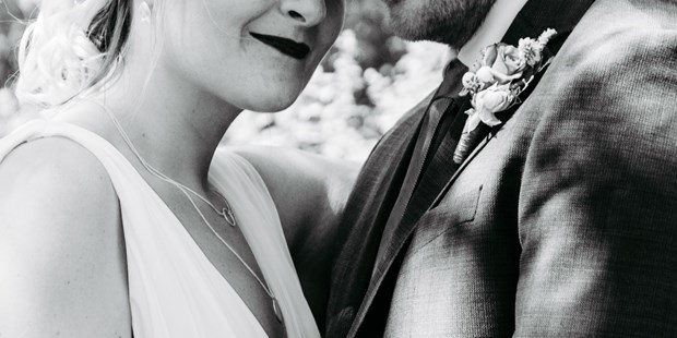 Hochzeitsfotos - Fotostudio - Traun (Traun) - Melanie Koeberl