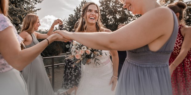 Hochzeitsfotos - Copyright und Rechte: Bilder auf Social Media erlaubt - Dessau - Weronika Kleinhenz