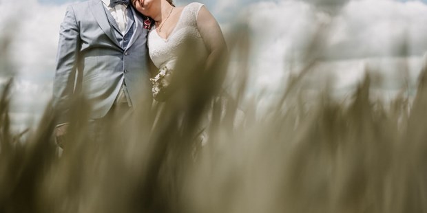 Hochzeitsfotos - Copyright und Rechte: Bilder kommerziell nutzbar - Hof (Hof) - Hochzeitsfotos mal anders - Eikaetschja Hochzeitsfotograf & Videograf