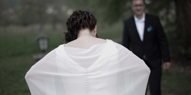 Hochzeitsfotos - Art des Shootings: Trash your Dress - Y.Photoarts