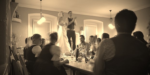 Hochzeitsfotos - Copyright und Rechte: keine Vervielfältigung erlaubt - Wallern - tisajn-Foto  tina brunner