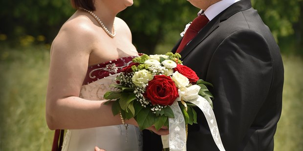 Hochzeitsfotos - Copyright und Rechte: Bilder dürfen bearbeitet werden - Laßnitzhöhe - tisajn-Foto  tina brunner