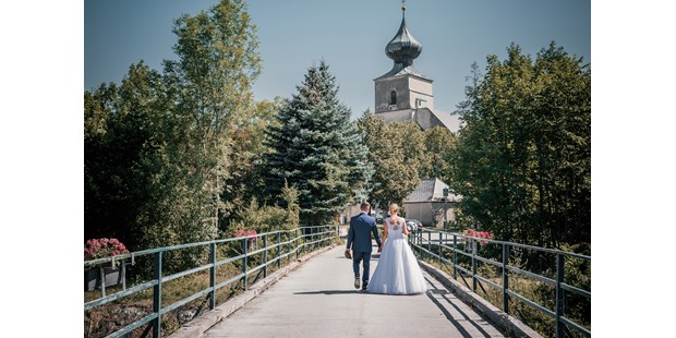 Hochzeitsfotos - zweite Kamera - Donauraum - Sophisticated Wedding Pictures