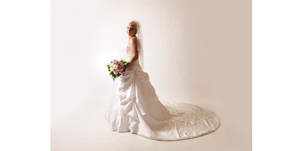 Hochzeitsfotos - Fotostudio - Österreich - Brautfoto bei Foto Dürr in St. Pölten - Foto Dürr