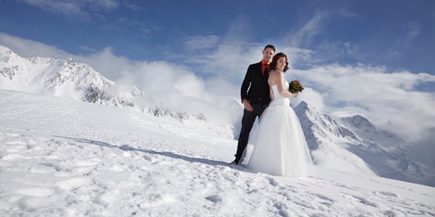 Hochzeitsfotos - Art des Shootings: Prewedding Shooting - Kärnten - Hochzeit L + A | Hohe Mut Alm, Tirol | www.c-g.wedding - C&G Wedding - Elopement und Hochzeits Fotografie
