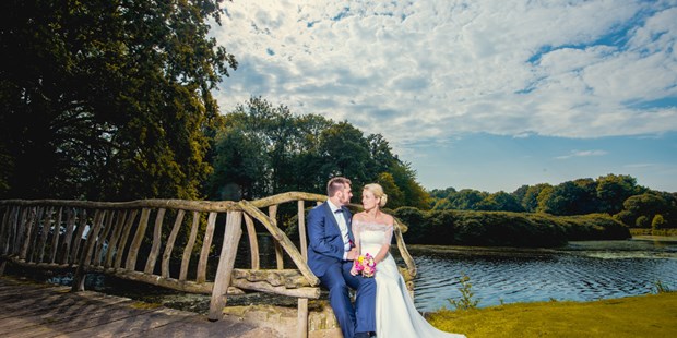 Hochzeitsfotos - Fotobox mit Zubehör - Soest - Christof Oppermann - Authentic Wedding Storytelling