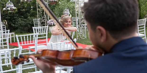 Hochzeitsfotos - Art des Shootings: Hochzeits Shooting - Donauraum - Ideal Foto