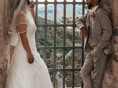 Hochzeitsfotos - Copyright und Rechte: Bilder auf Social Media erlaubt - Weiz - Wedding Paradise e.U. Professional Wedding Photographer