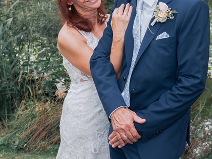 Hochzeitsfotos - Fotobox mit Zubehör - Bruckneudorf - Wedding Paradise e.U. Professional Wedding Photographer