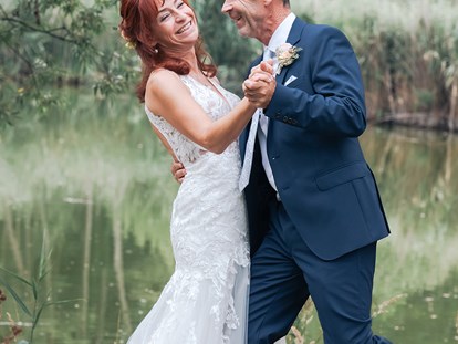 Hochzeitsfotos - Fotobox mit Zubehör - Mattersburg - Wedding Paradise e.U. Professional Wedding Photographer