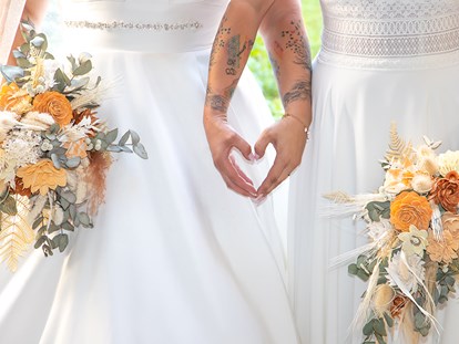 Hochzeitsfotos - Art des Shootings: Trash your Dress - Neudörfl (Neudörfl) - Wedding Paradise e.U. Professional Wedding Photographer