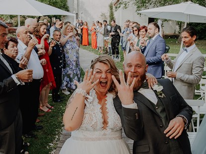 Hochzeitsfotos - Art des Shootings: Trash your Dress - Weiz - Wedding Paradise e.U. Professional Wedding Photographer