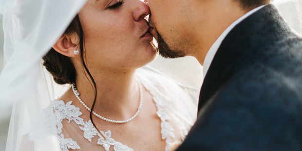 Hochzeitsfotos - Copyright und Rechte: Bilder kommerziell nutzbar - Seeboden - Hochzeit von Iris & Marc - Katrin Solwold