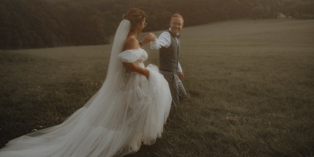 Hochzeitsfotos - Videografie buchbar - Rohrbach (Alland) - Ramona Hackl Photography