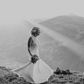 Hochzeitsfotograf: Eine Traumhochzeit auf der Zillertaler Wiesenalm - Shots Of Love - Barbara Weber Photography