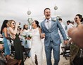 Hochzeitsfotograf: Ein Tag voller Liebe braucht Fotos voller Leben - LOVE & LIGHTS by Mario Schmitt