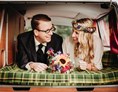 Hochzeitsfotograf: Ein Hochzeitsshooting mit dem Brautpaar kurz nach der standesamtlichen Trauung im Rhein-Main-Gebiet rundet eine kleine Hochzeitsreportage perfekt ab. - Mirjam Beitz