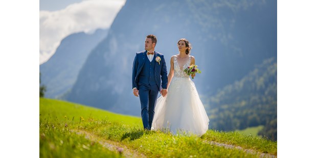 Hochzeitsfotos - Appenzell - Brautpaar - Hochzeitsfotograf Bern