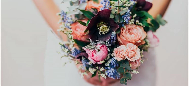 Das wird mir alles (nicht) zu bunt! Ideen für Blumenschmuck & Co - hochzeits-fotograf.info