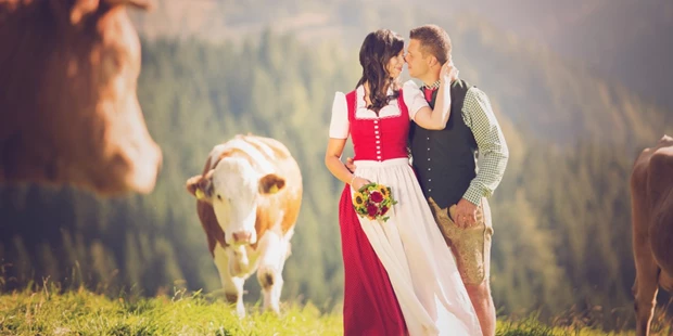Hochzeitsfotos - Copyright und Rechte: Bilder dürfen bearbeitet werden - Sankt Florian (Sankt Florian) - VideoFotograf - Kump