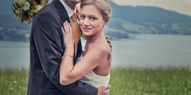 Hochzeitsfotos - Copyright und Rechte: Bilder auf Social Media erlaubt - Karlstetten - RueMa Photographic