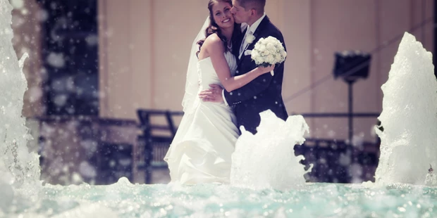 Hochzeitsfotos - Copyright und Rechte: Bilder auf Social Media erlaubt - Maria-Lanzendorf - RueMa Photographic