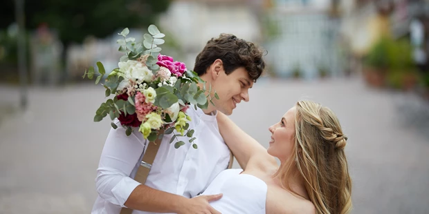 Hochzeitsfotos - Copyright und Rechte: Bilder auf Social Media erlaubt - Bobingen - Bertram Schaub