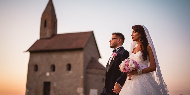 Hochzeitsfotos - zweite Kamera - PLZ 3730 (Österreich) - Marian Csano
