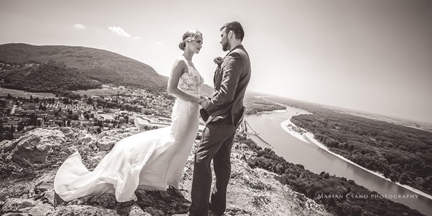 Hochzeitsfotos - Copyright und Rechte: Bilder auf Social Media erlaubt - PLZ 3370 (Österreich) - Marian Csano