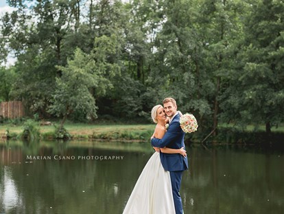Hochzeitsfotos - Copyright und Rechte: Bilder auf Social Media erlaubt - Wieshöf - Marian Csano