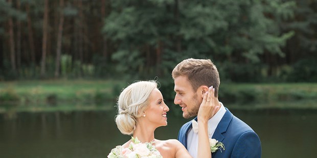 Hochzeitsfotos - Copyright und Rechte: Bilder auf Social Media erlaubt - Steinabrückl - Marian Csano